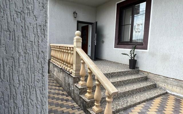 Guest House na Dimitriya Legeydo