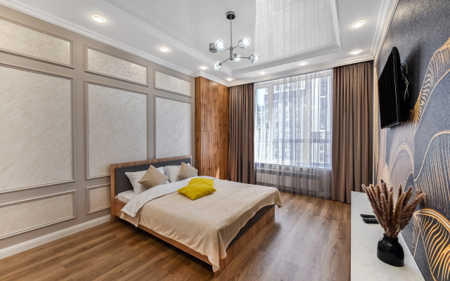 Prostornaya Dvuhkomnatnaya Vozle Han-Shatyira Apartments
