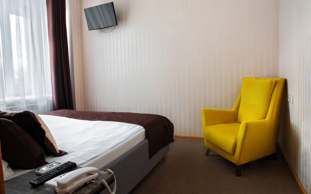 Parus Hotel