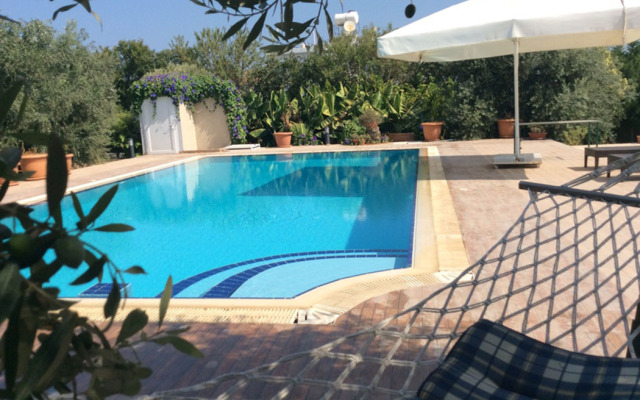 Hera Kyrenia Gardens Villa