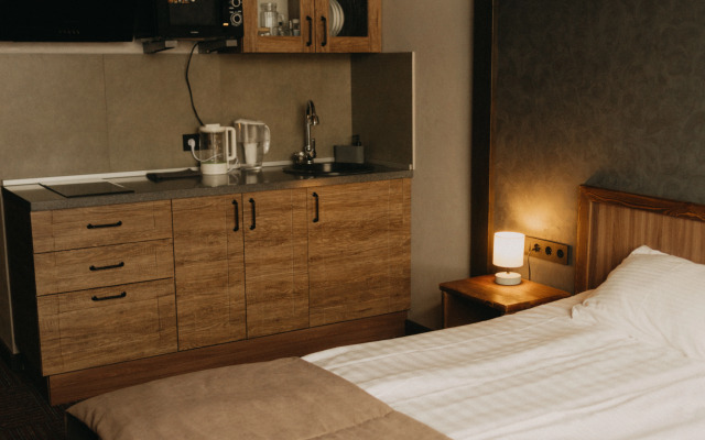 S potryasayuschim vidom na Solnechnoy Doline Apartments