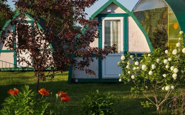 KartoshKino Guest House