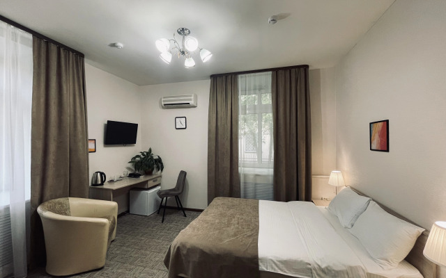 Отель Визит