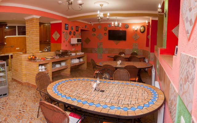 Pervyij Dohodnyij Dom Korpus E Guest house