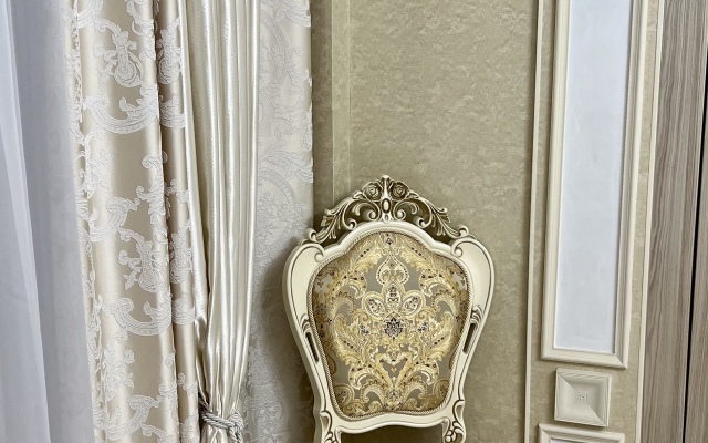 U Metro Pushkinskaya Flat