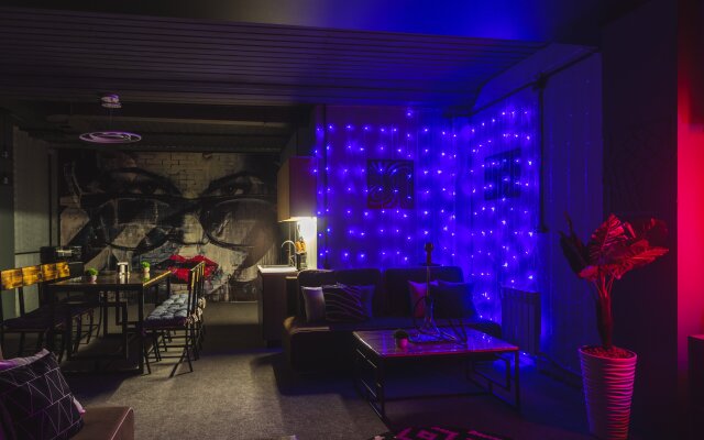 Квартира Аренда Лофта для Вечеринки с Караоке и X Box