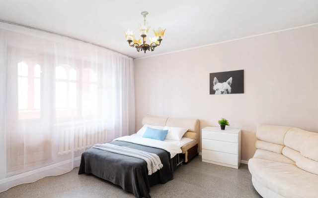 Prostornaya Kvartira S Dzhakuzi Flat