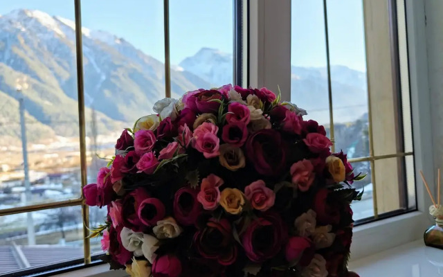 Отель Golden House