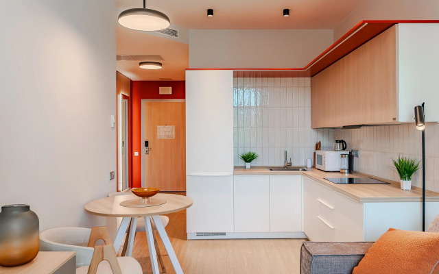 Na Ordzhonikidze 11/1  Apartaments 1