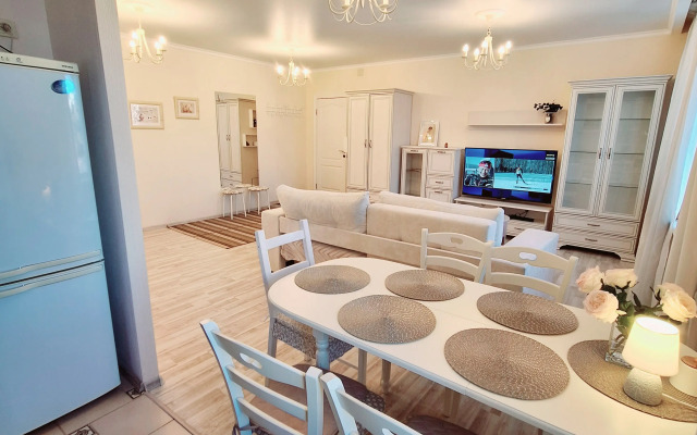 Na Dostoyevskogo Flat