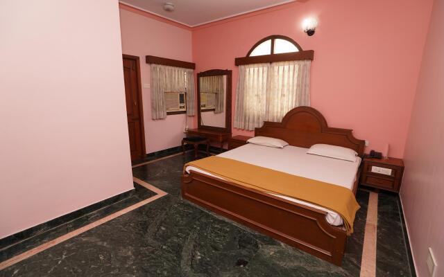 Lloyds Guest House Krishna Street T. Nagar