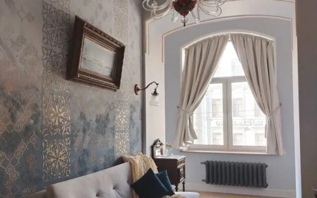 Квартира Старинная с видом на Невский