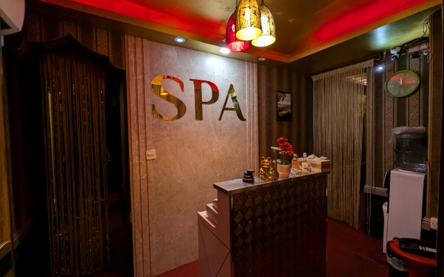 Fortune Karama Hotel