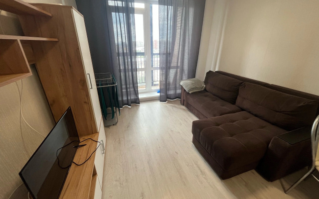 Tolstogo 3 Flat