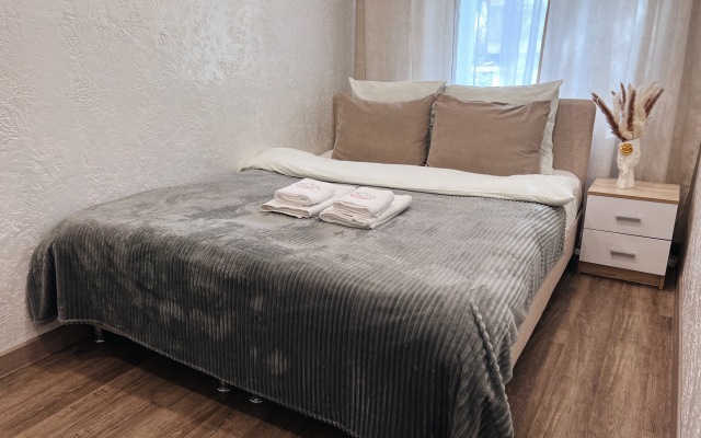 Sozvezdie Kamchatki Na Pr-Te 50 Let Oktyabrya 15/3 Apartments