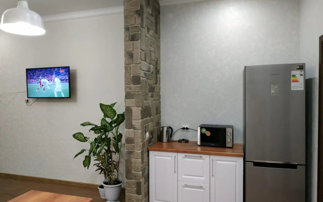 Aprel' V tsentre goroda Flat