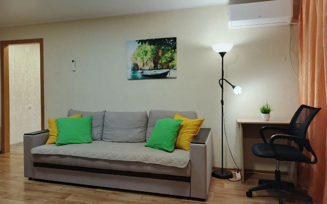 Квартира на Красильникова 46