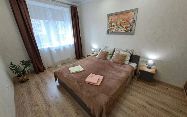 V Novom Dome U Verkhnego Ozera I Muzeya Yantarya Flat