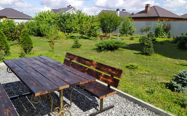 Igumenka S Russkoy Baney Private house