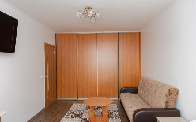 Апартаменты на Емельянова 35А (1)