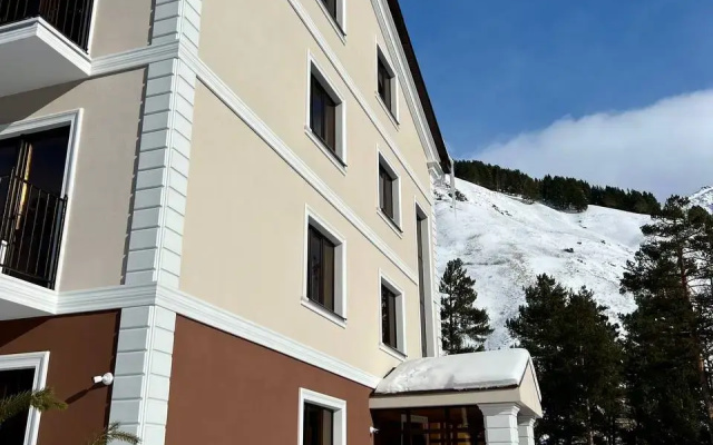 Chetyre Sezona Terskol Guest house
