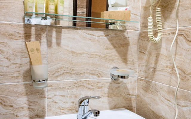 Отель Таурух