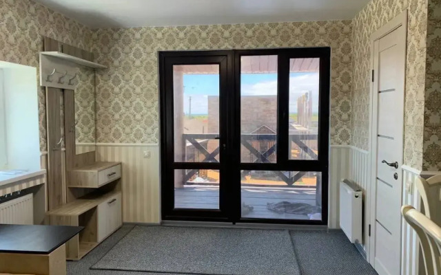 Квартира Двухкомнатная на Беляусе