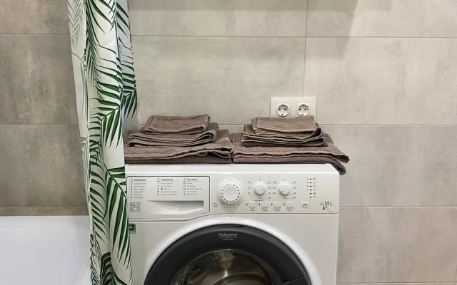 Svetlaya Uyutnaya na Ulitse Matochkina Flat