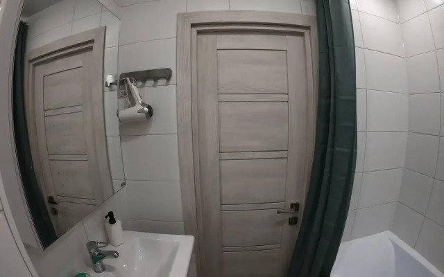 Na Ulitse 50 Let Oktyabrya 13 Flat