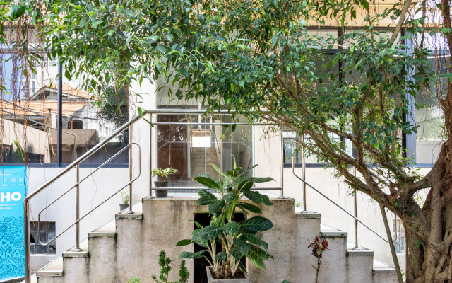 Yoho Lavinia Loft Hotel