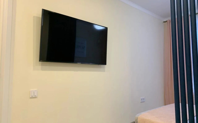 s Novyim Remontom Flat