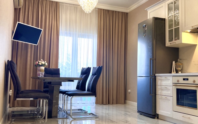 Apartamenty Kvartira Na Pervoy Beregovoy Linii U Morya  Flat