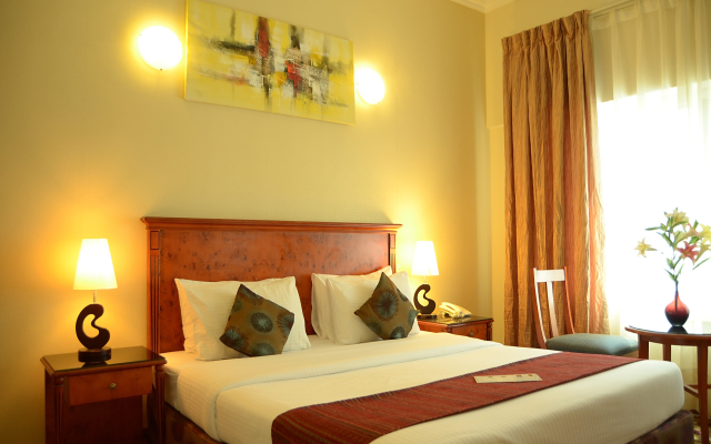 Nejoum Al Emarate Hotel