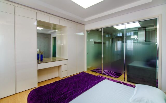 Koshkarbaeva 10/1 Apartments