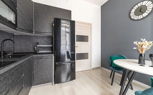 V Zhk Biznes-klassa Prityazhenie metro Lesnaya Flat