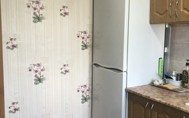 Pri Vyezde V Goroda Flat