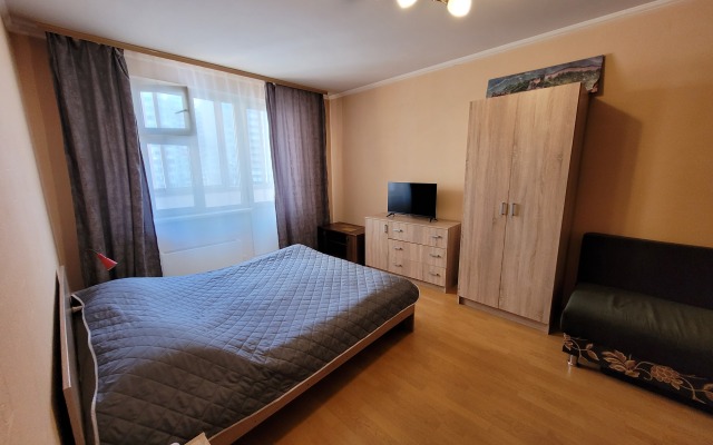 Апартаменты 1b Зверева 4