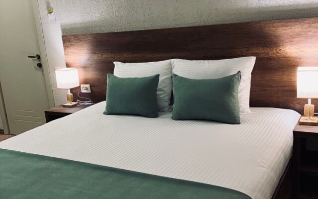 Hill Hotel Kutaisi Hotel