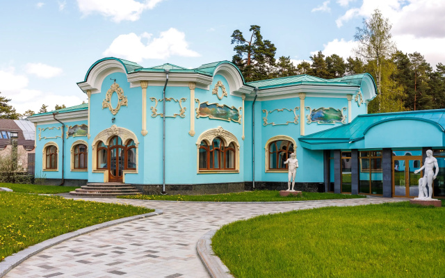 Отель Malakhovka Palace