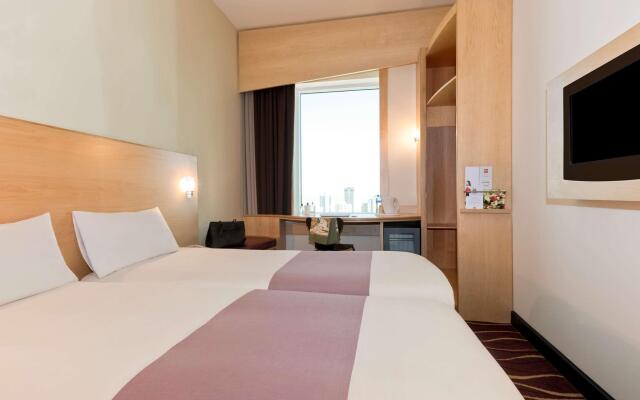 ibis Sharq Kuwait