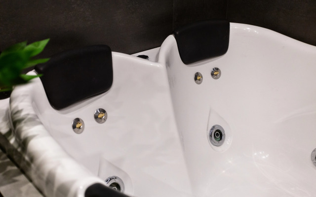 Частный дом Eliza Home с джакузи в Сосновских Горках