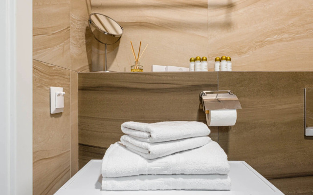 14 Апартаменты Малышева 42 (01)