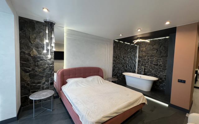 Квартира Шикарная с Ванной в Спальной Зоне