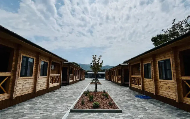 Recreation camp