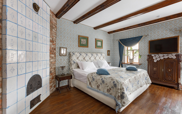 Отель Империал