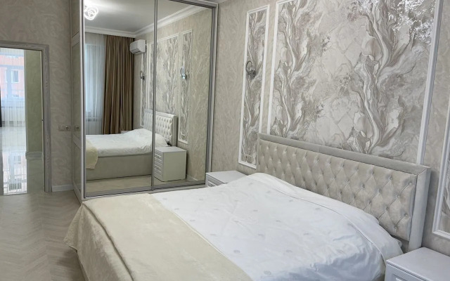 Elitnaya V Tsentre Goroda Flat