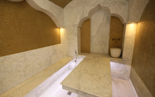 Venice Complex Hotel