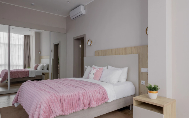 Апартаменты Mirror с отдельной спальней