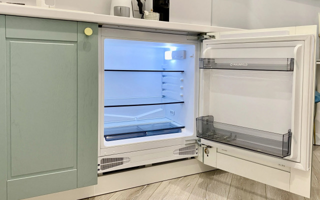Dizaynerskaya Studiya S Dvuspalnoy Krovatyyu Flat
