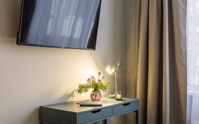 Studiya dlya troikh v In2it Kupchino Apartments